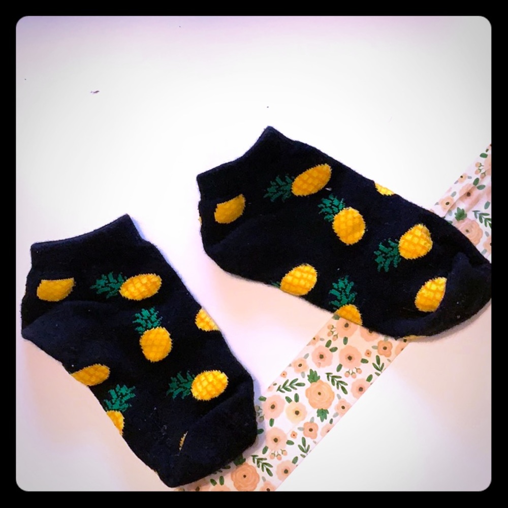 black socks w/ pineapple print